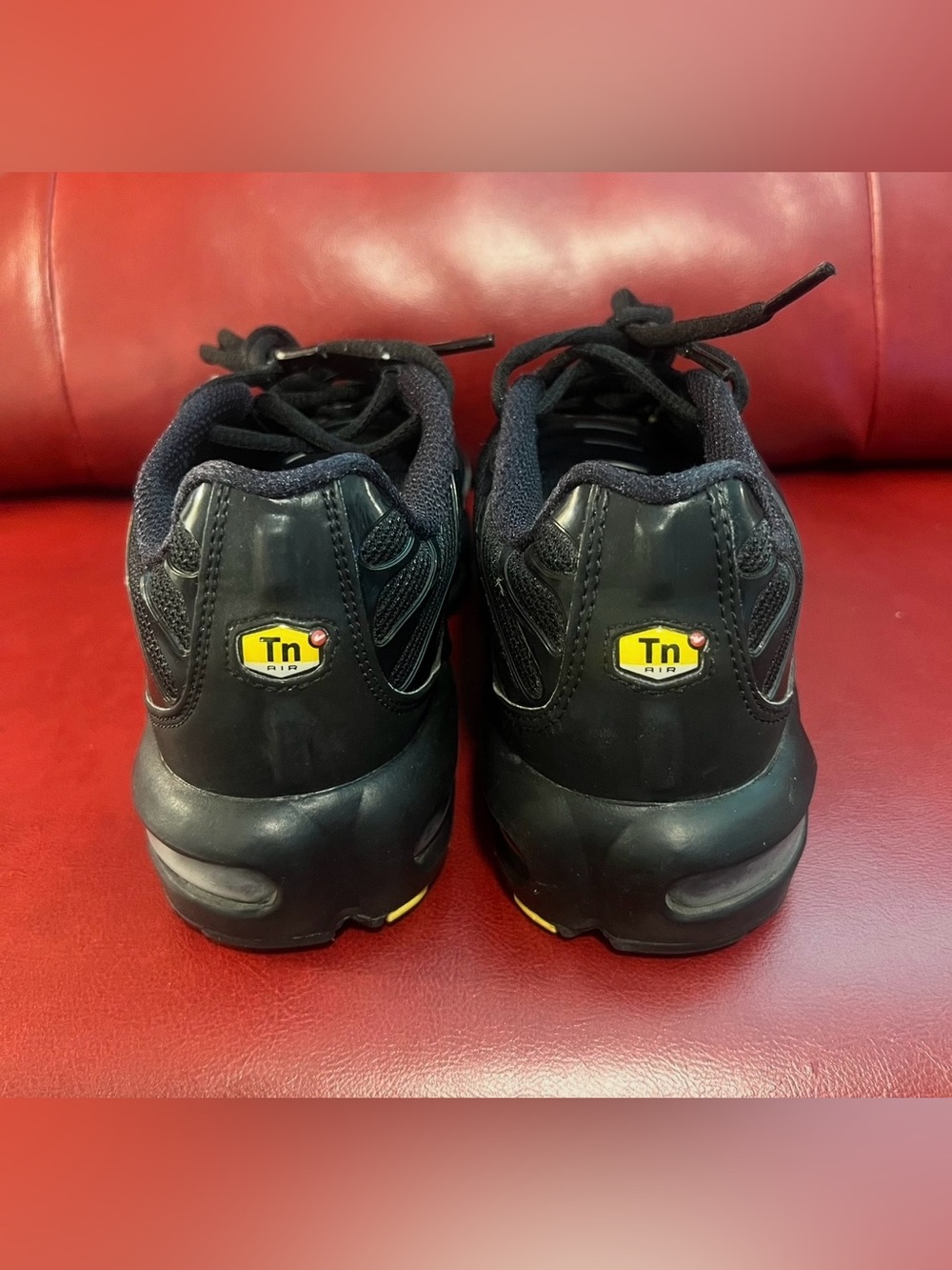 Nike Men’s Black Air Max Sneakers